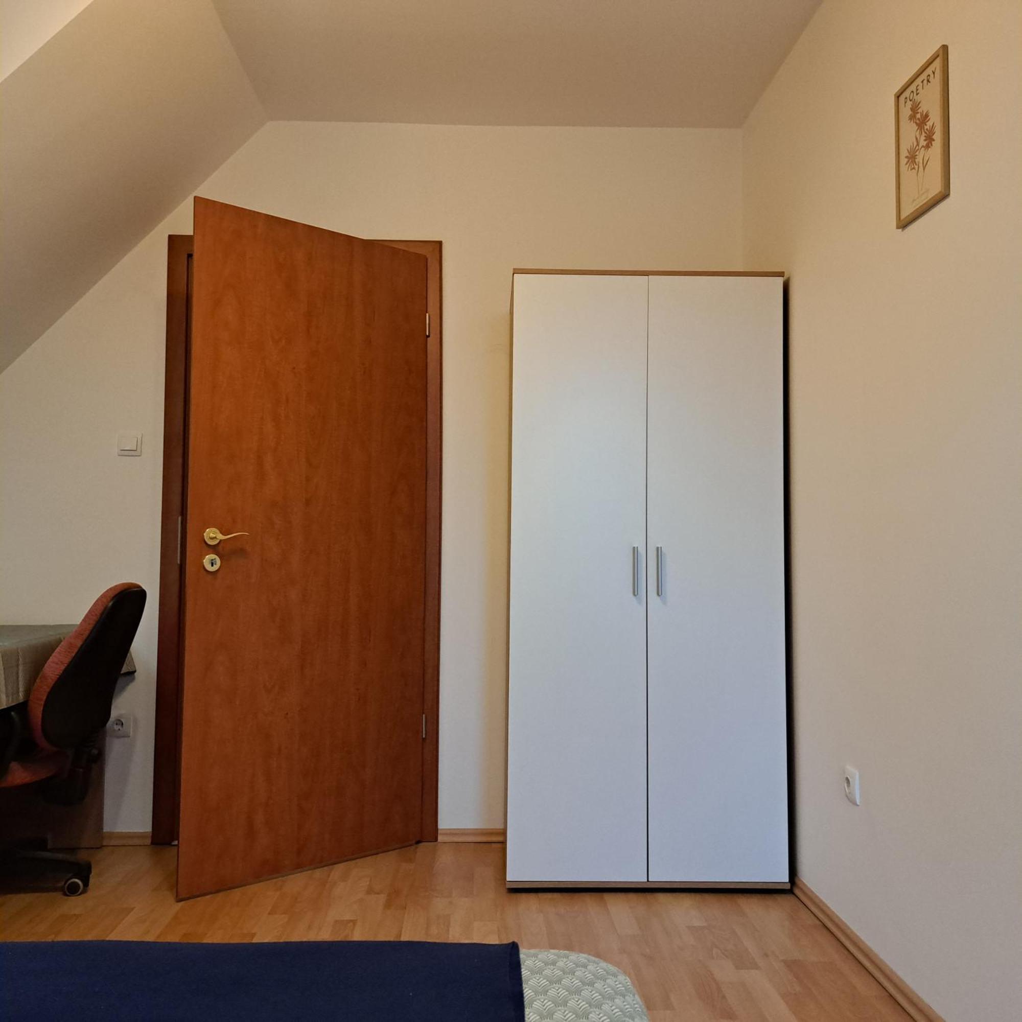 Zoeld Orom Apartman Lakas Göd Exteriör bild