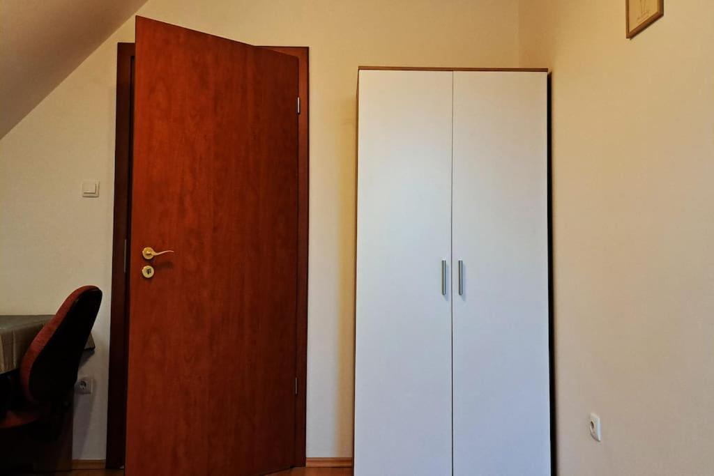 Zoeld Orom Apartman Lakas Göd Exteriör bild